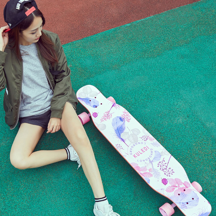 Haruskah seorang pemula memilih untuk membeli skateboard lengkap atau merakit skateboard DIY?